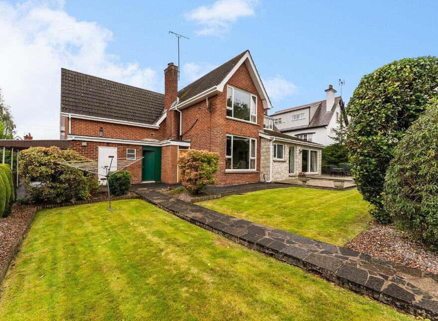 4 Castlehill Park, Belfast, BT4 3GU