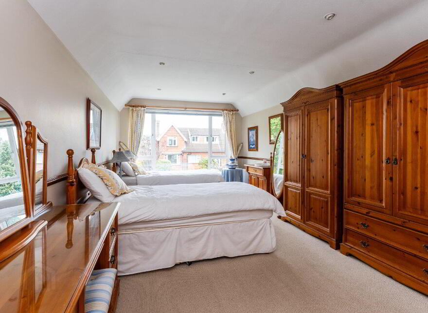 4 Castlehill Park, Belfast, BT4 3GU