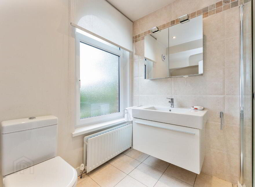4 Castlehill Park, Belfast, BT4 3GU