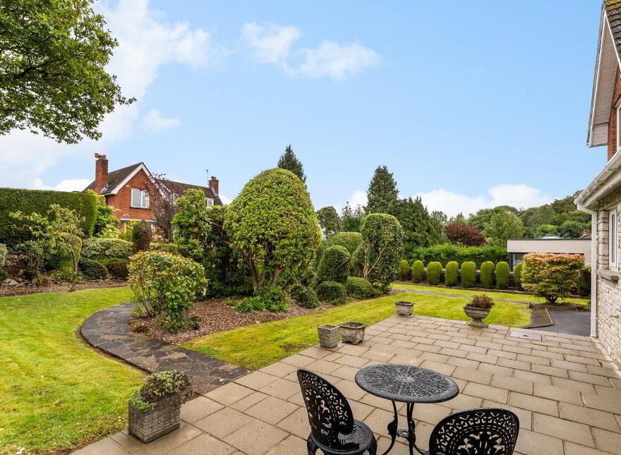 4 Castlehill Park, Belfast, BT4 3GU