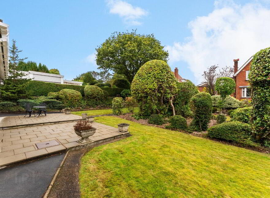 4 Castlehill Park, Belfast, BT4 3GU