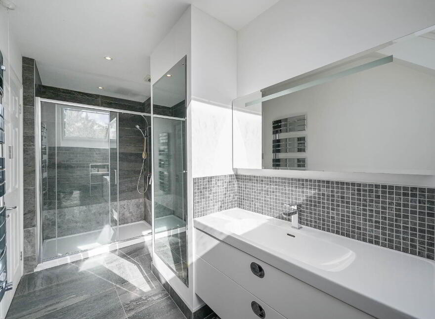 23 Belvedere Manor, Belfast, BT9 6FT