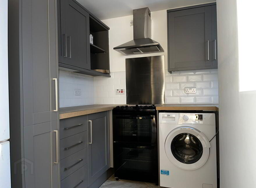 64 Isoline Street, Belfast, BT5 5GF