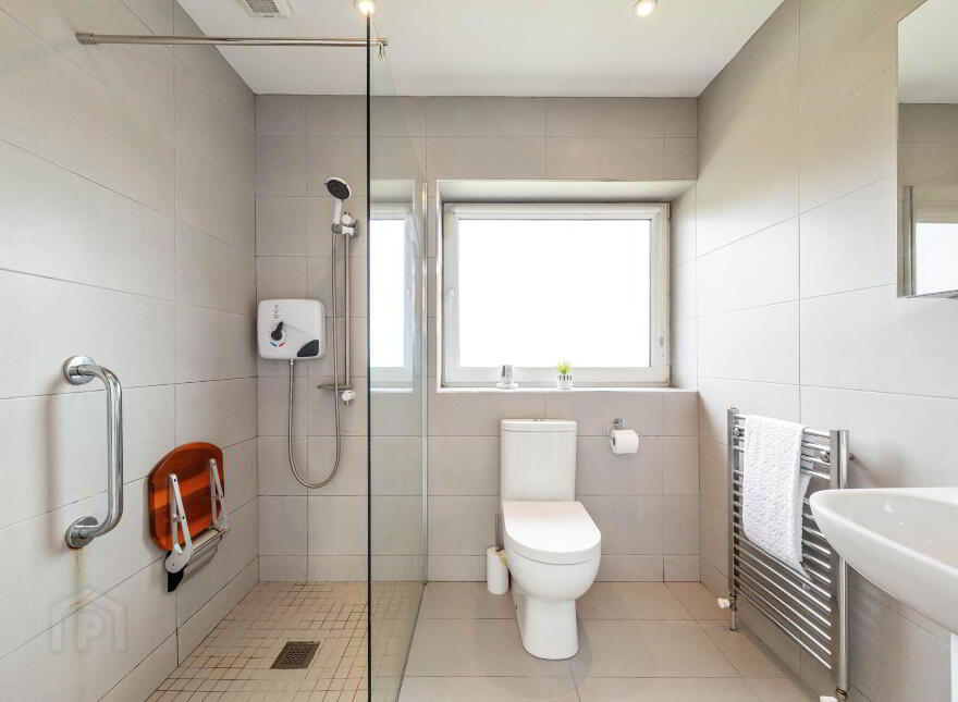 16 Grange Park, Dublin, D18R6P4