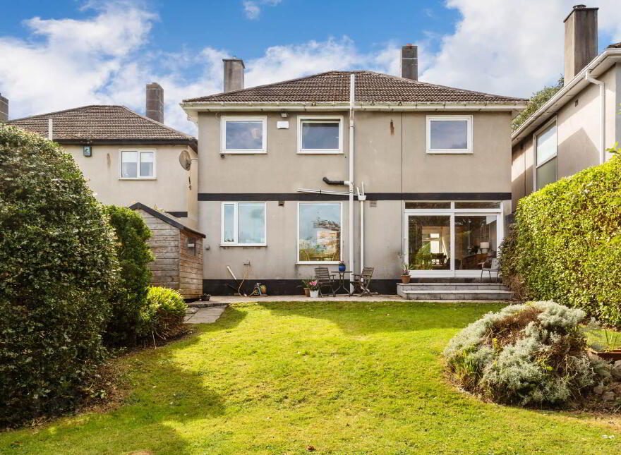 16 Grange Park, Dublin, D18R6P4