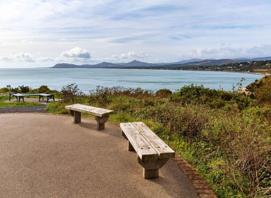 Khyber Pass, Off Sorrento Road, Dalkey, A96T998