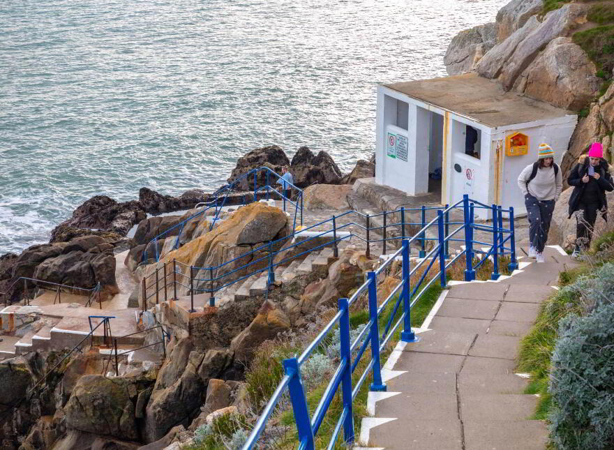 Khyber Pass, Off Sorrento Road, Dalkey, A96T998