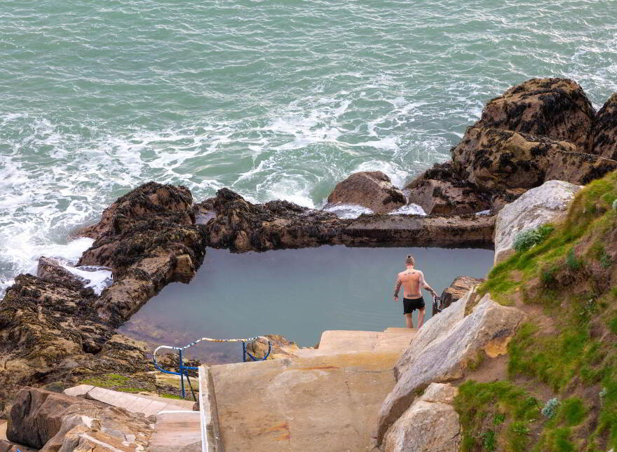 Khyber Pass, Off Sorrento Road, Dalkey, A96T998