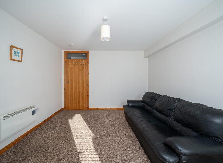 6 Anville Place, Anvil Court, New Street, Longford Town, N39E627