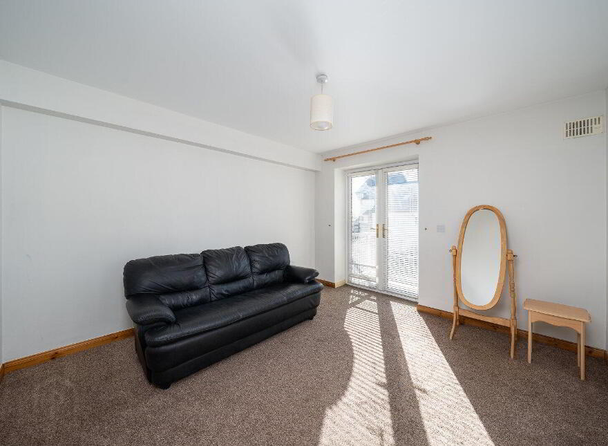 6 Anville Place, Anvil Court, New Street, Longford Town, N39E627