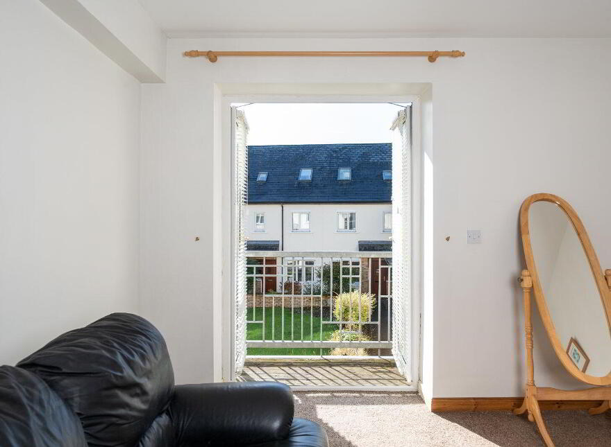 6 Anville Place, Anvil Court, New Street, Longford Town, N39E627