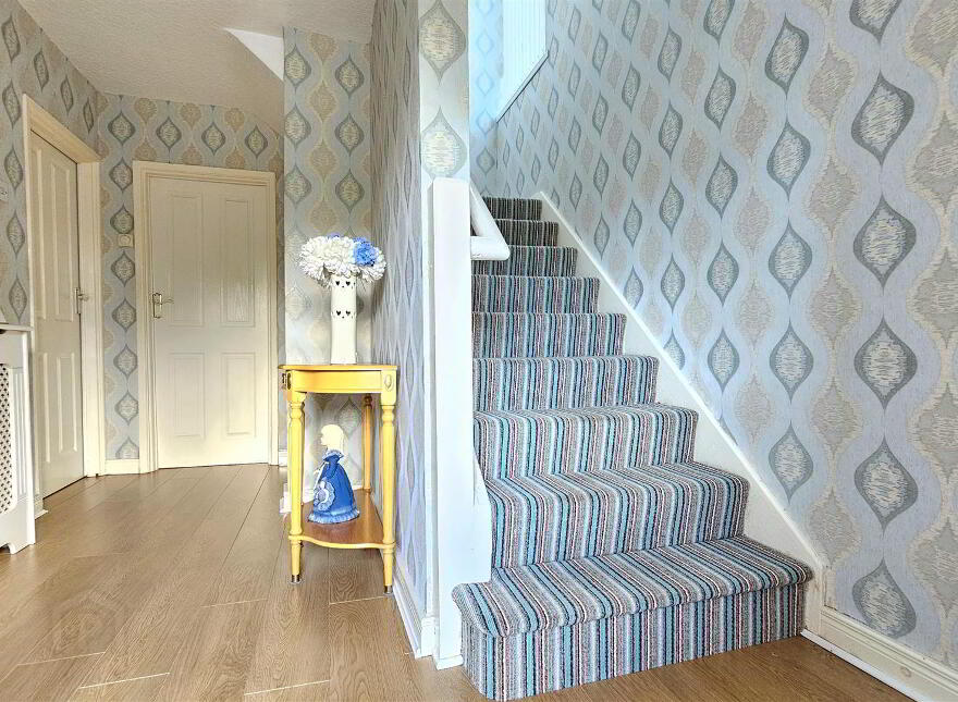 6 Woodlawn, Carrickfergus, BT38 8PU