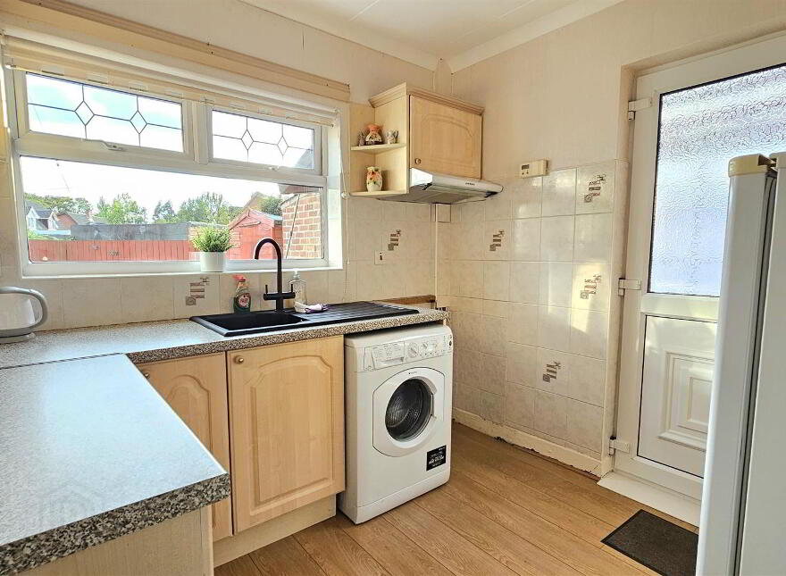 6 Woodlawn, Carrickfergus, BT38 8PU