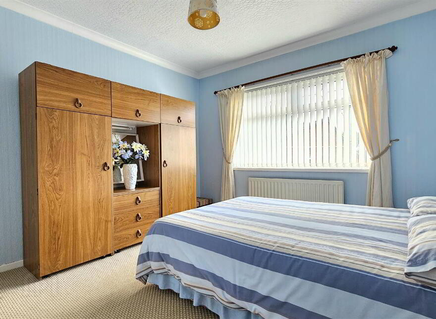 6 Woodlawn, Carrickfergus, BT38 8PU