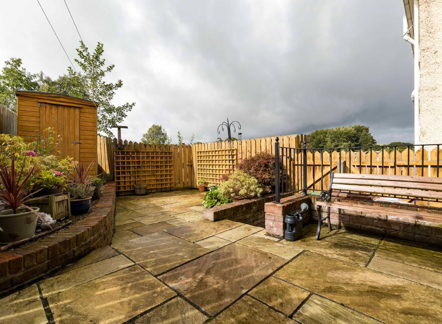 29 Bishops Hill, Dromore, BT25 1HL