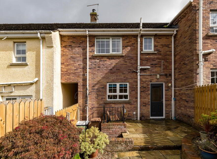 29 Bishops Hill, Dromore, BT25 1HL