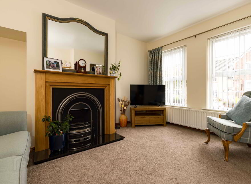 29 Bishops Hill, Dromore, BT25 1HL