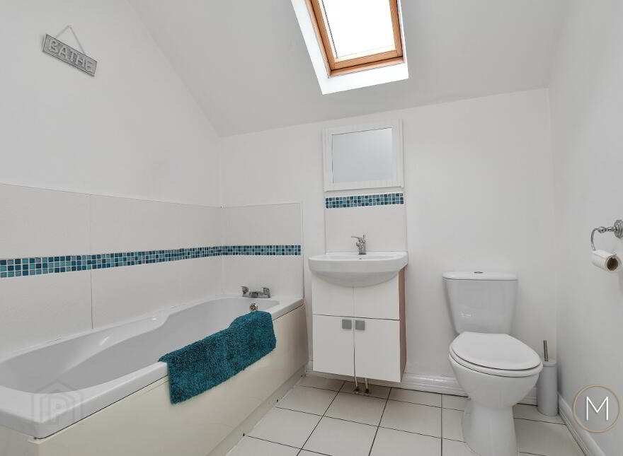 17 Castle Avenue, Randalstown, BT41 2EE