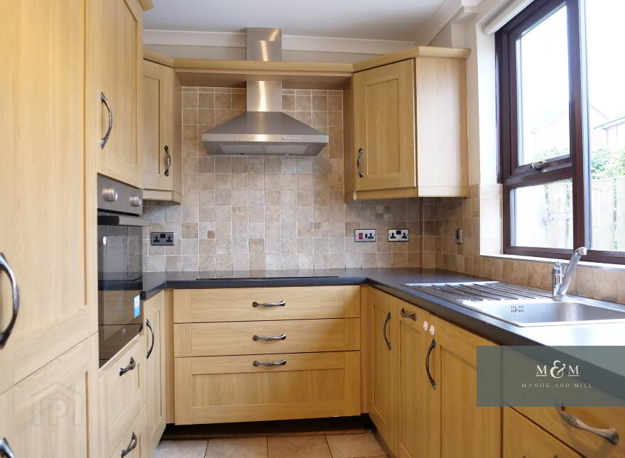 19 Main Street, Hamiltonsbawn, BT60 1LP