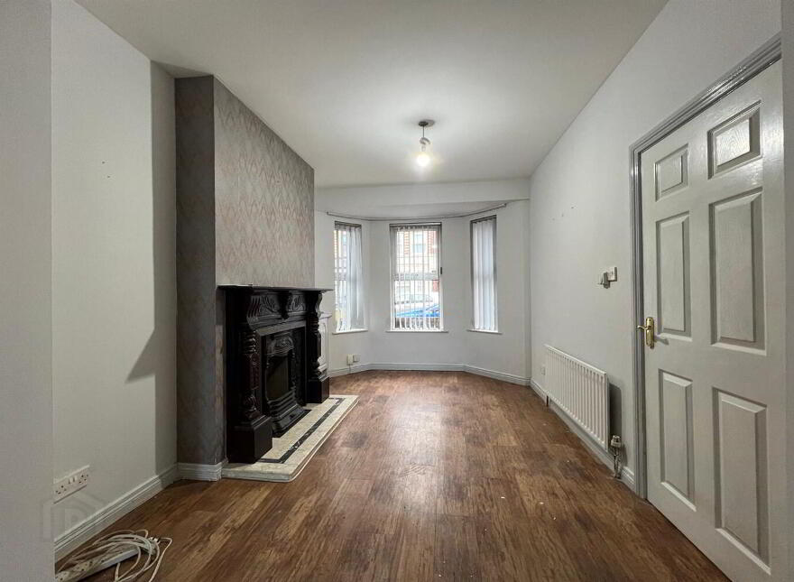 12 Willowfield Gardens, Belfast, BT6 9AZ