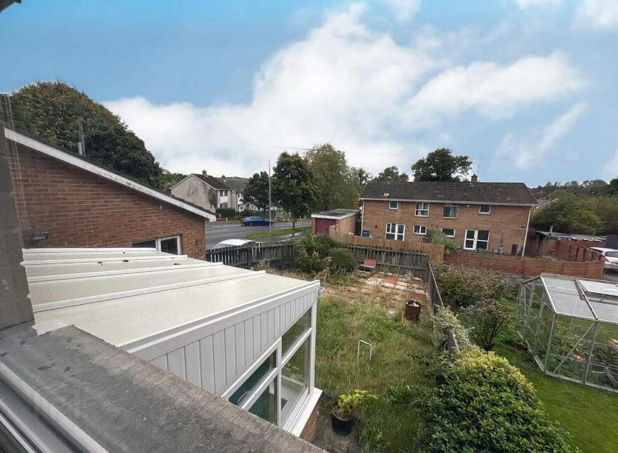 254 Belvoir Drive, Belfast, BT8 7DU
