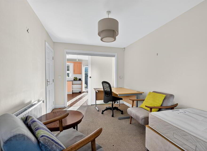 4 Glenburn Road, Dunmurry, Belfast, BT17 9AG