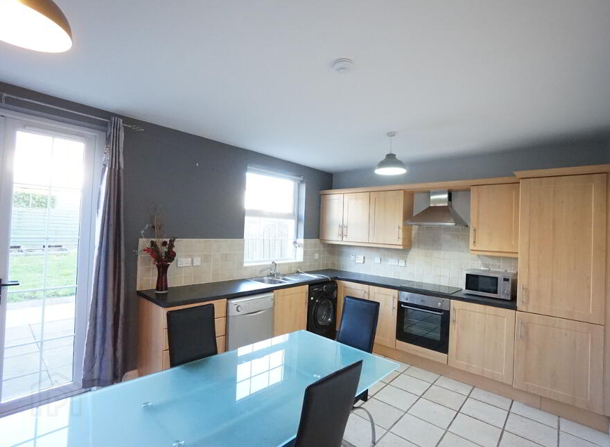 8 Glebe Crescent, Moira, BT67 0TR