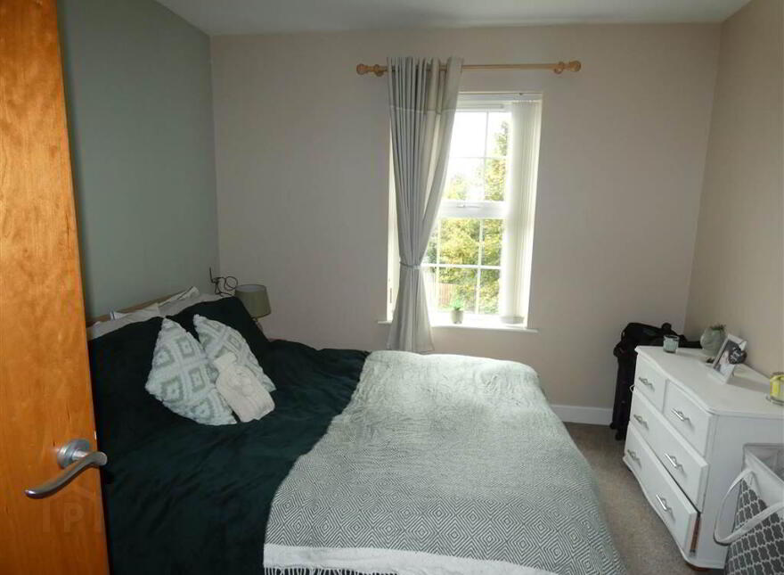 89e Leathem Square, East Link Road, Belfast, BT16 2QL