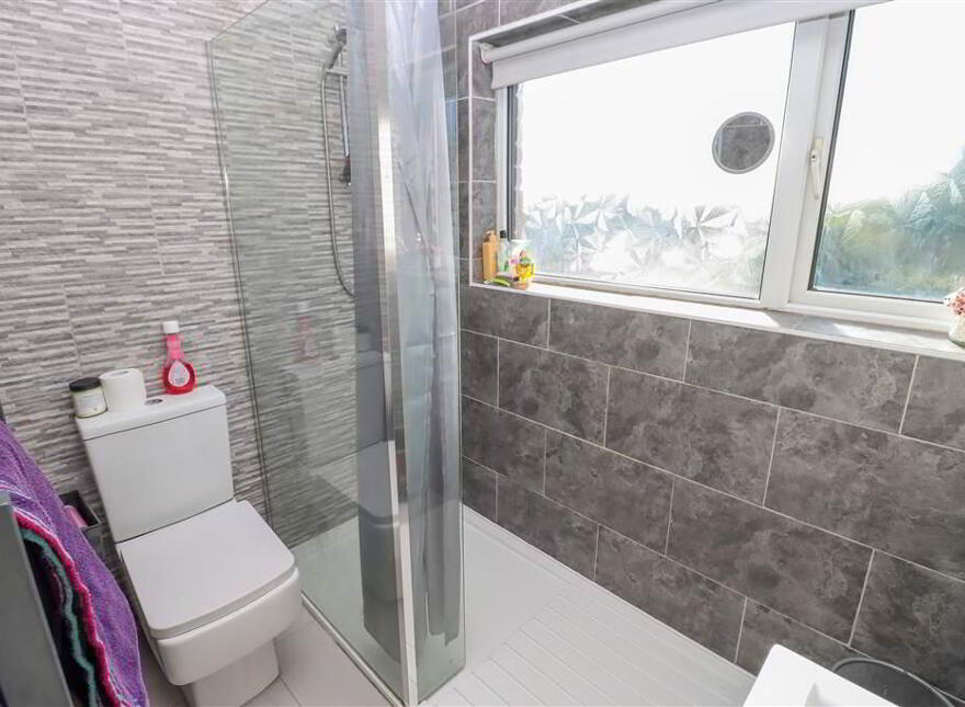 47 Cherryhill Park, Dundonald, Belfast, BT16 1JB