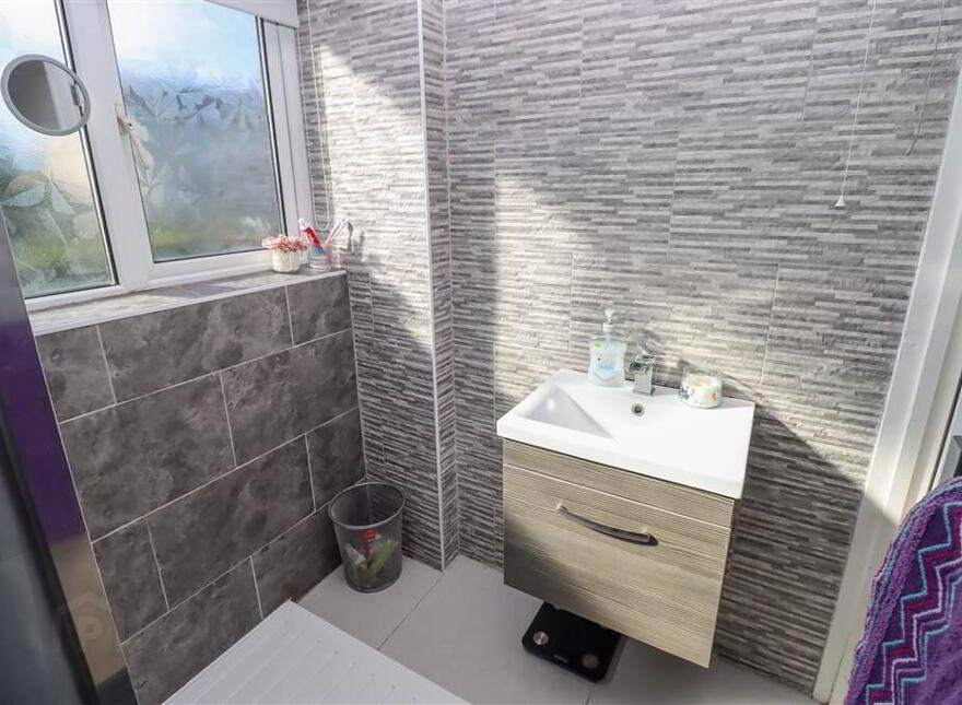 47 Cherryhill Park, Dundonald, Belfast, BT16 1JB