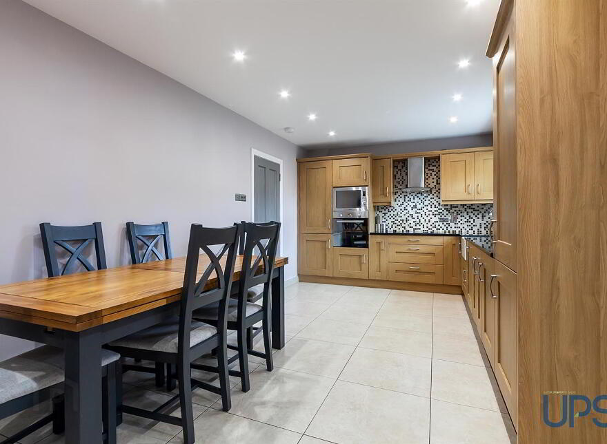 101 Weavers Meadow, Crumlin, BT29 4WP