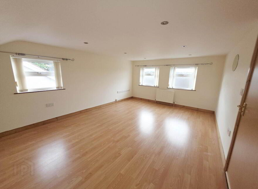 4 Collinview, Ballyclare, BT39 9AR