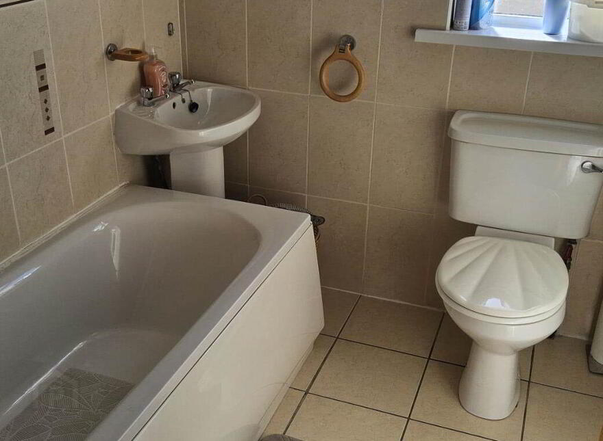 11 Cyprian Avenue, Athy, R14AP94