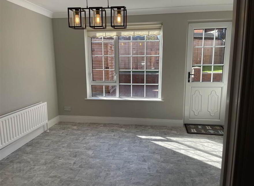 10 Lake Glen Drive, Belfast, BT11 8TF
