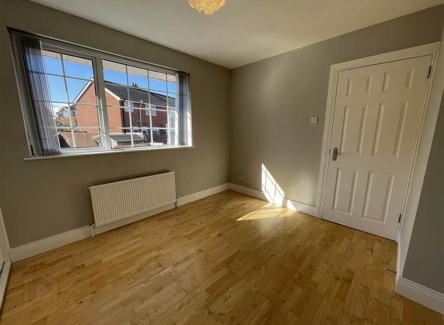 10 Lake Glen Drive, Belfast, BT11 8TF