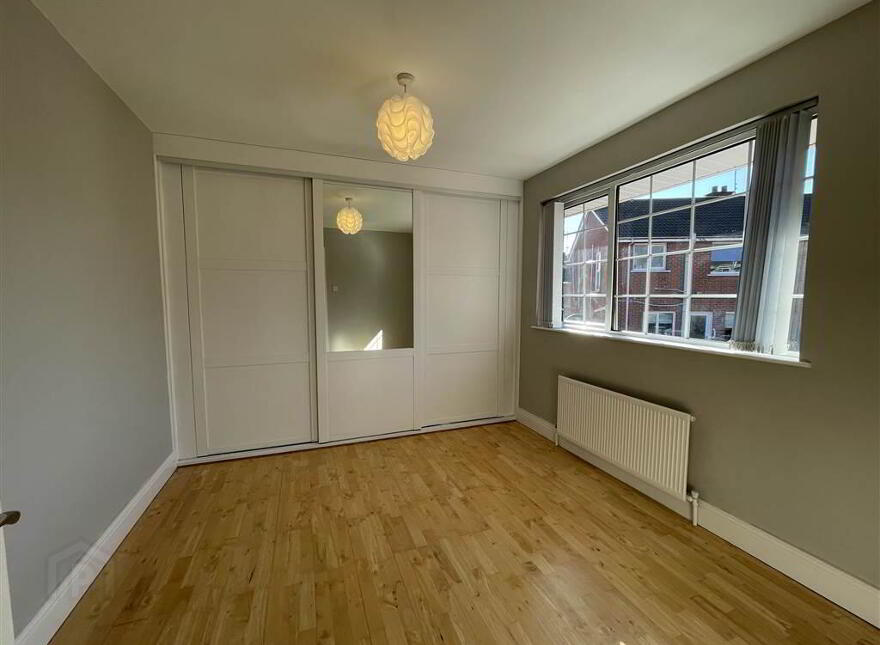 10 Lake Glen Drive, Belfast, BT11 8TF
