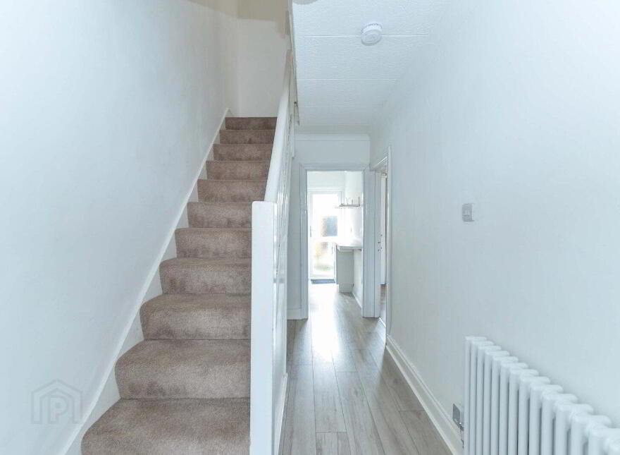 29 Lockview Road, Stranmillis, Belfast, BT9 5FH