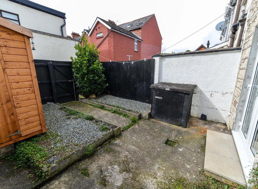 29 Lockview Road, Stranmillis, Belfast, BT9 5FH