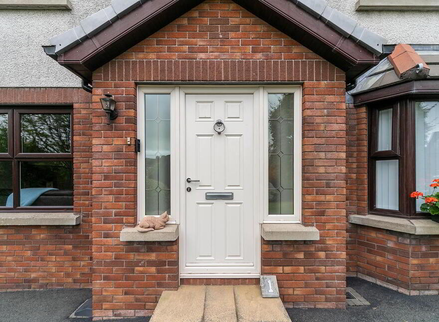 1 Willow Bank, Ballynahinch, BT24 8TL