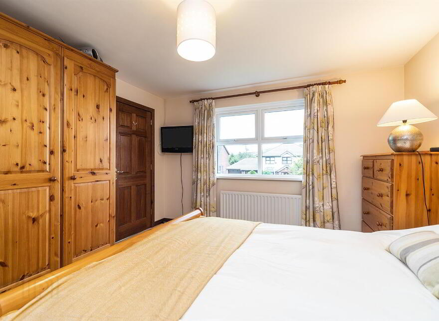 1 Willow Bank, Ballynahinch, BT24 8TL