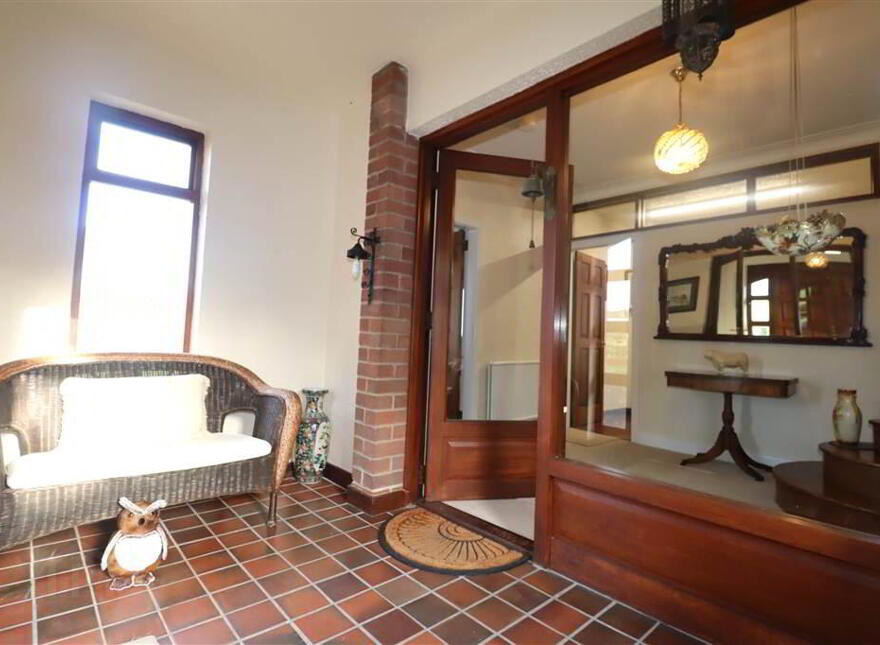 101 Ravarnet Road, Ravarnet, Lisburn, BT27 5NF