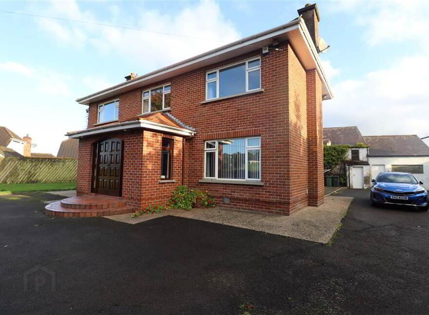 101 Ravarnet Road, Ravarnet, Lisburn, BT27 5NF