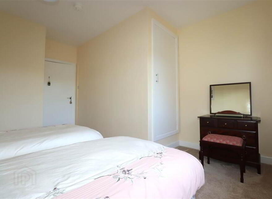 101 Ravarnet Road, Ravarnet, Lisburn, BT27 5NF