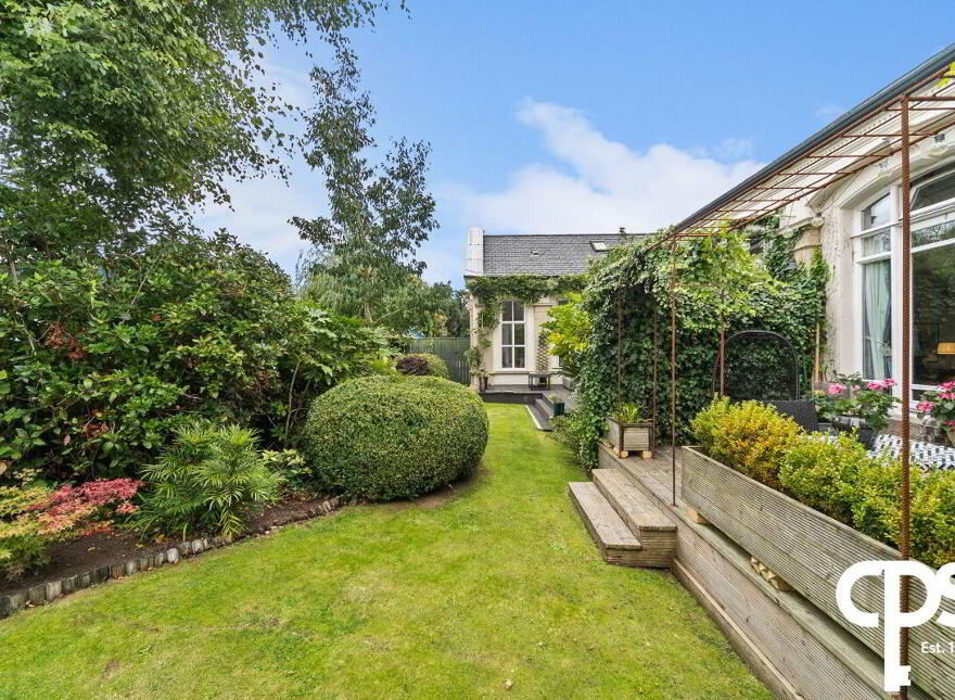 Apt 10, 17 The Walled Garden, Belfast, BT4 2WG