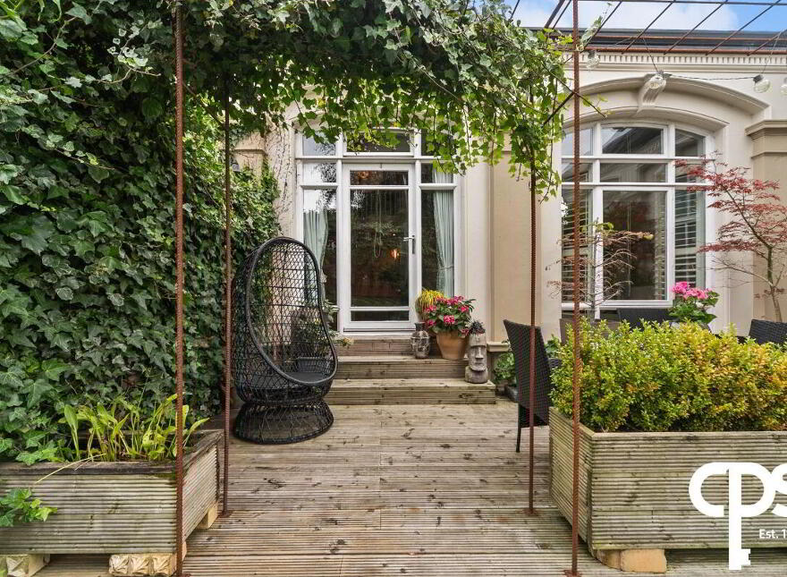 Apt 10, 17 The Walled Garden, Belfast, BT4 2WG