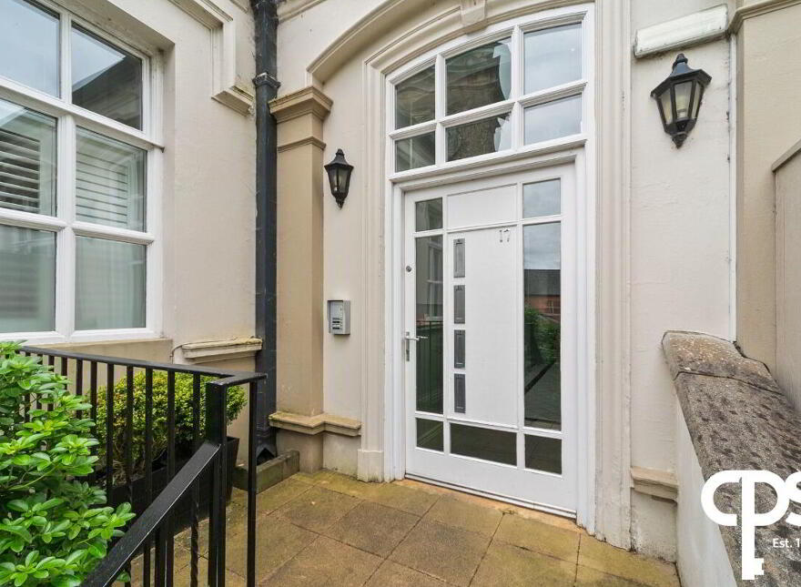 Apt 10, 17 The Walled Garden, Belfast, BT4 2WG
