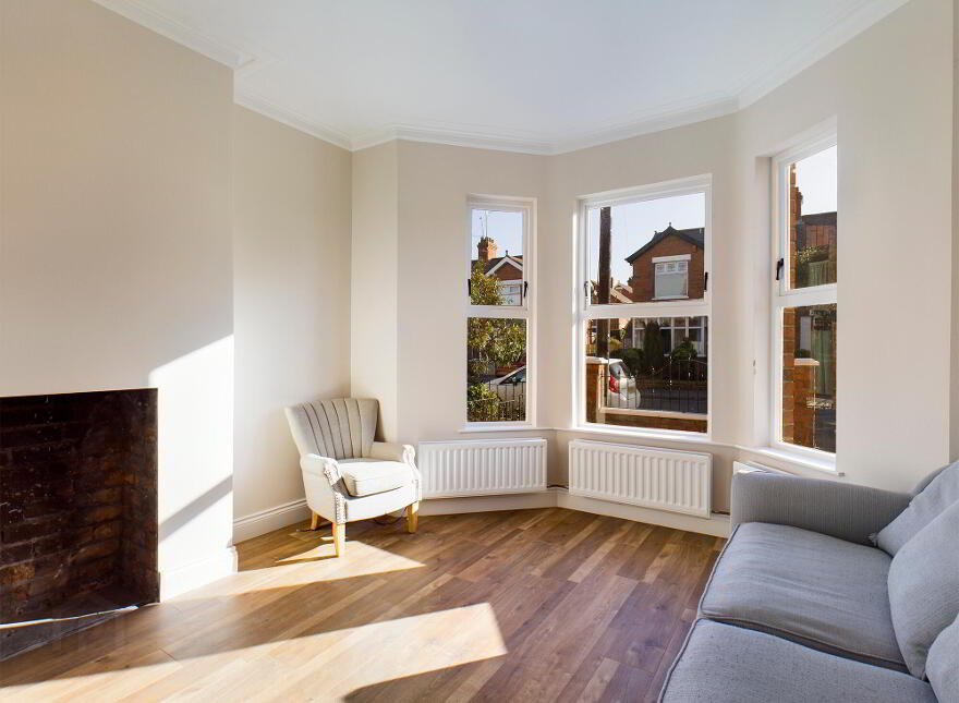 121 Haypark Avenue, Belfast, BT7 3FG