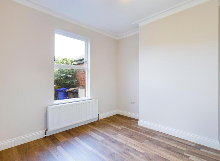 121 Haypark Avenue, Belfast, BT7 3FG