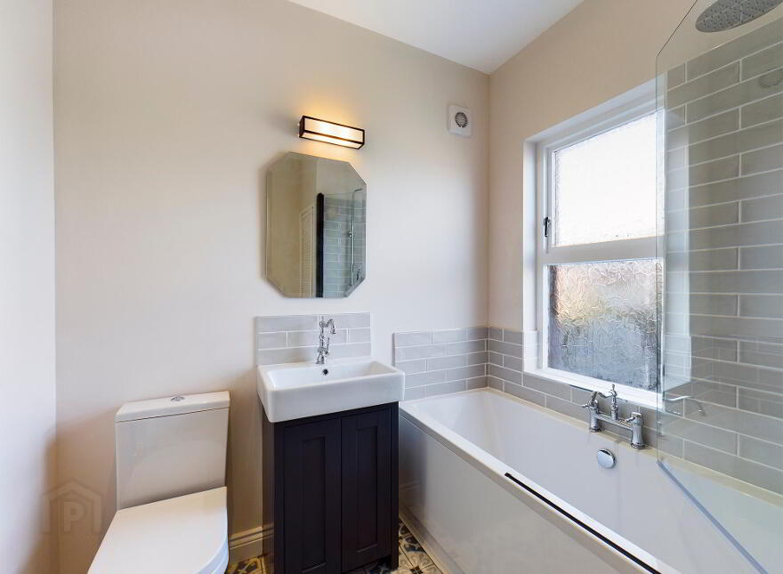 121 Haypark Avenue, Belfast, BT7 3FG