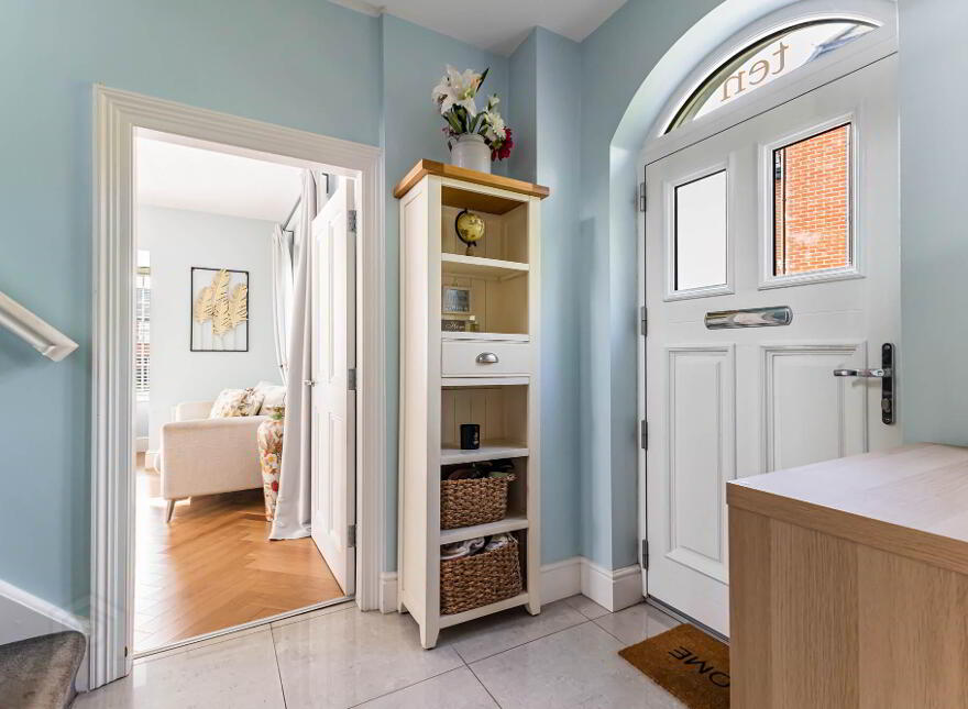 10 Woodfort Gardens, Lisburn, BT28 3QN